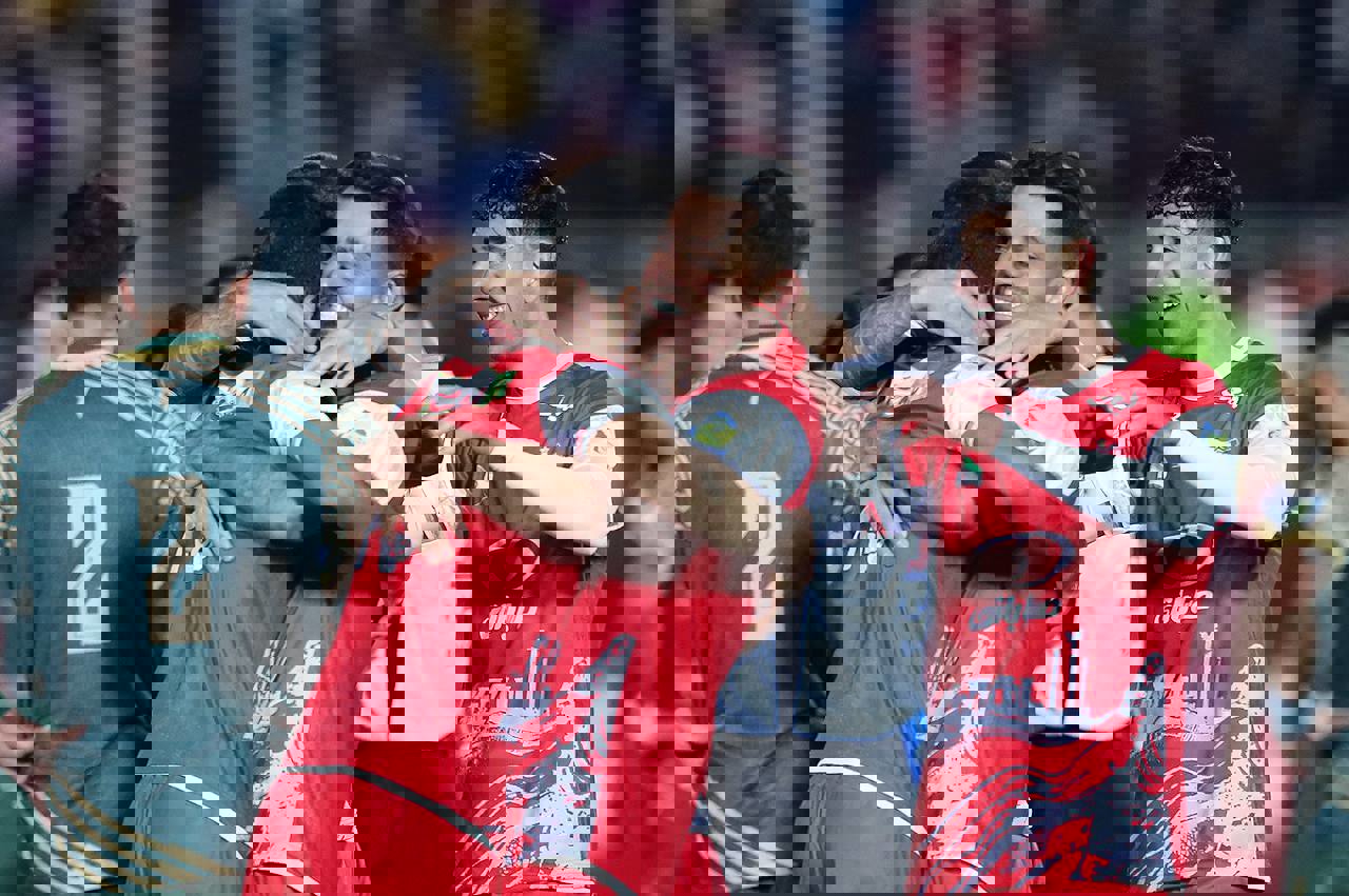 2100716