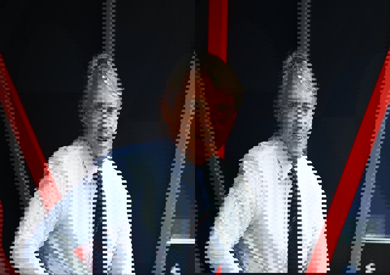 2100872