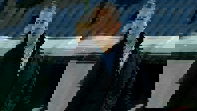 2100990