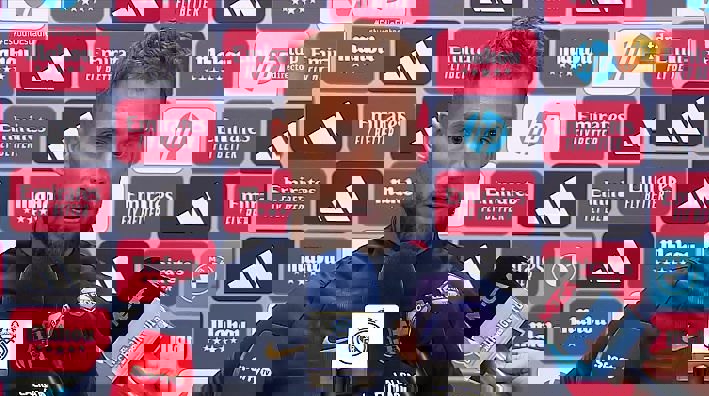 2101077