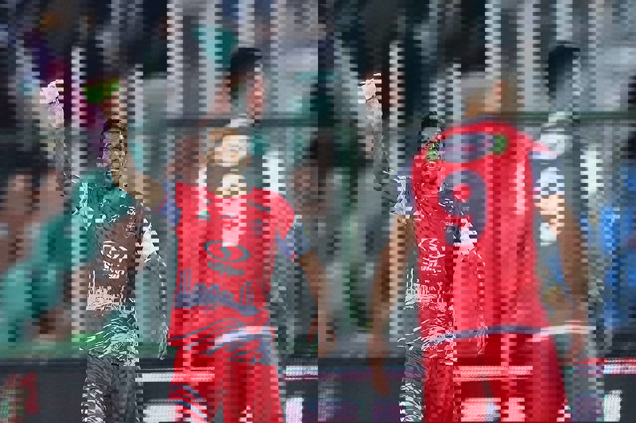 2101069