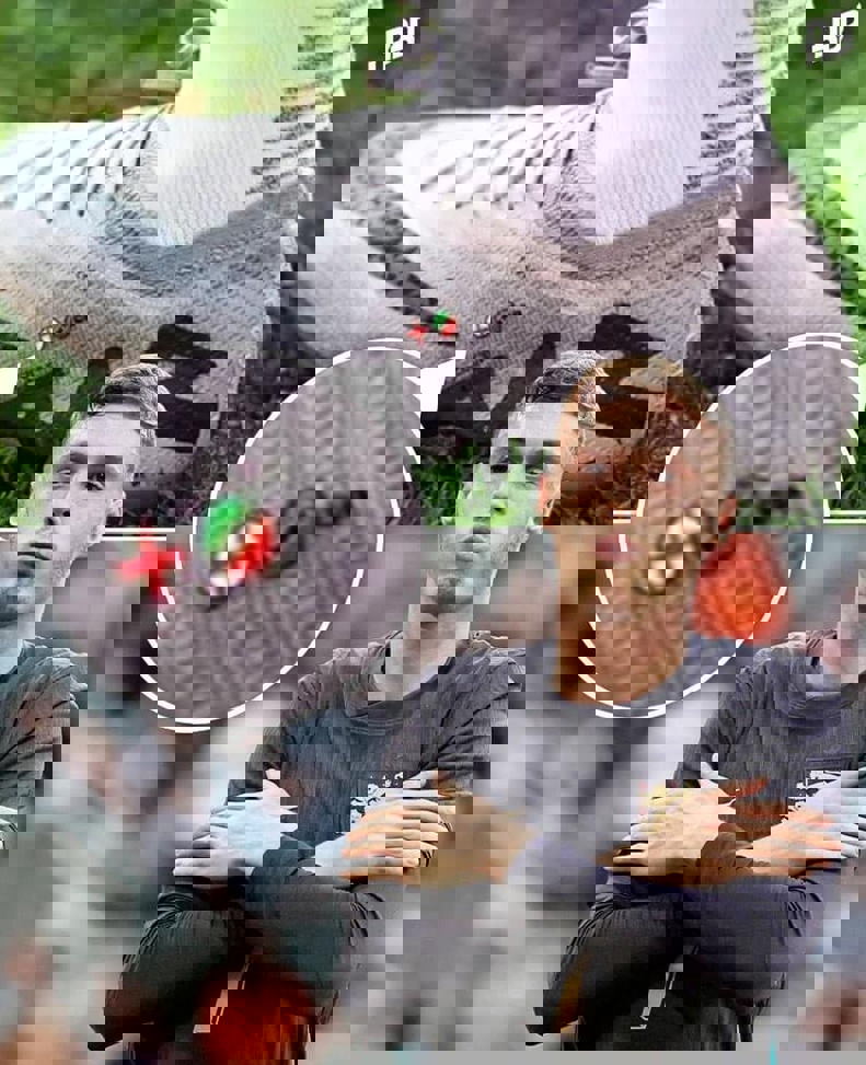 2101178