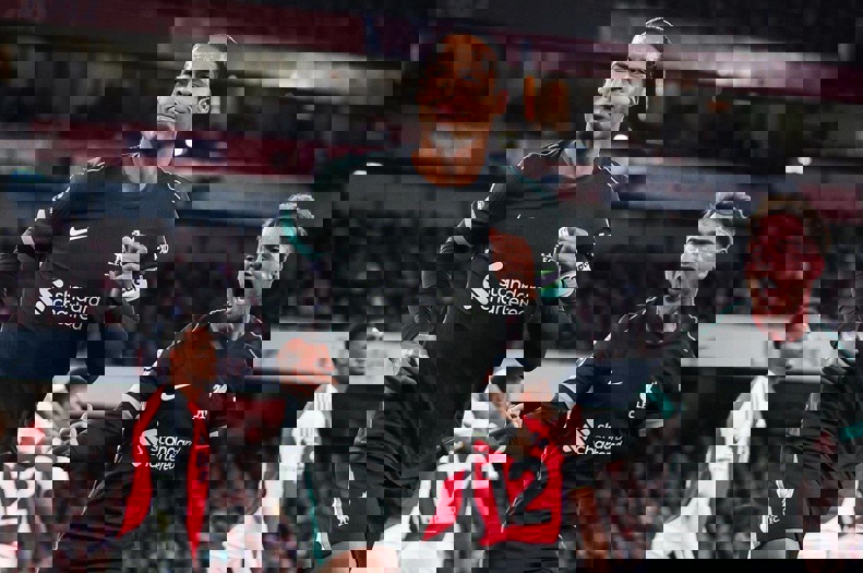 2101306