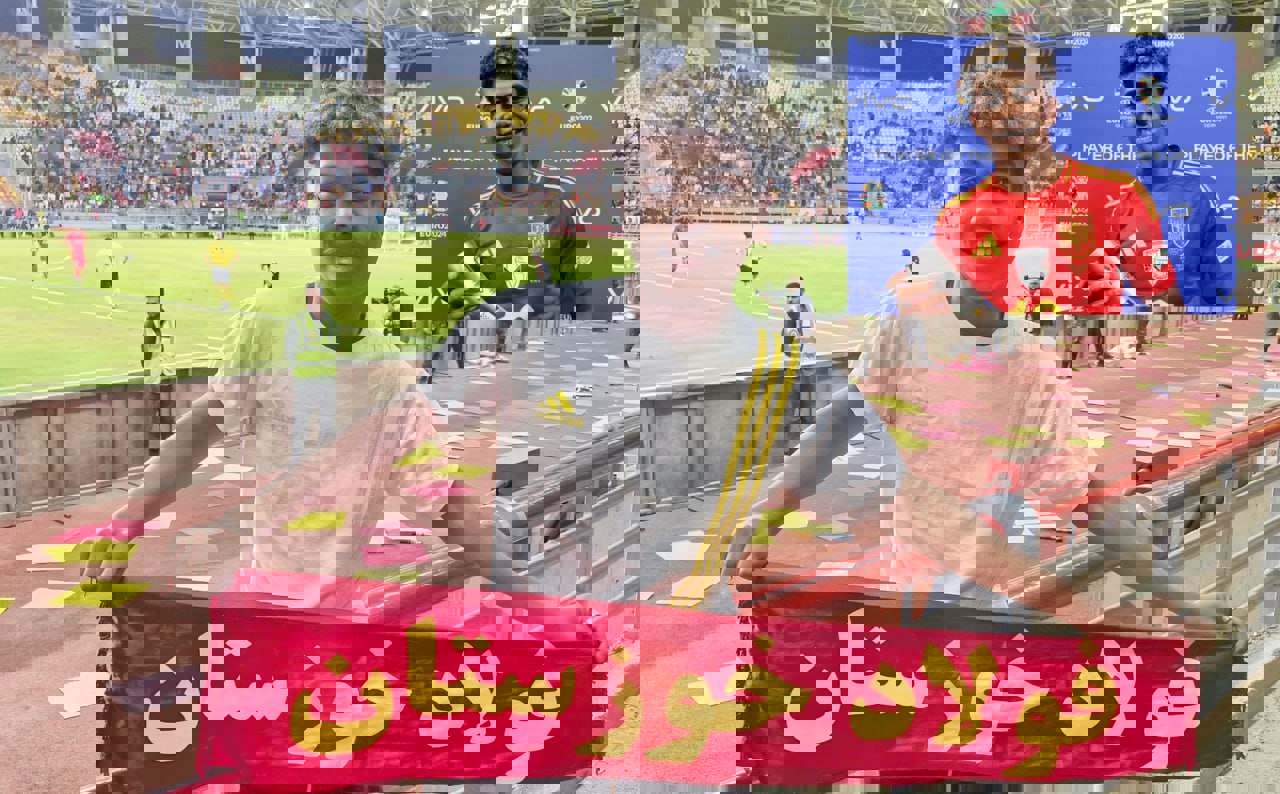 2101657