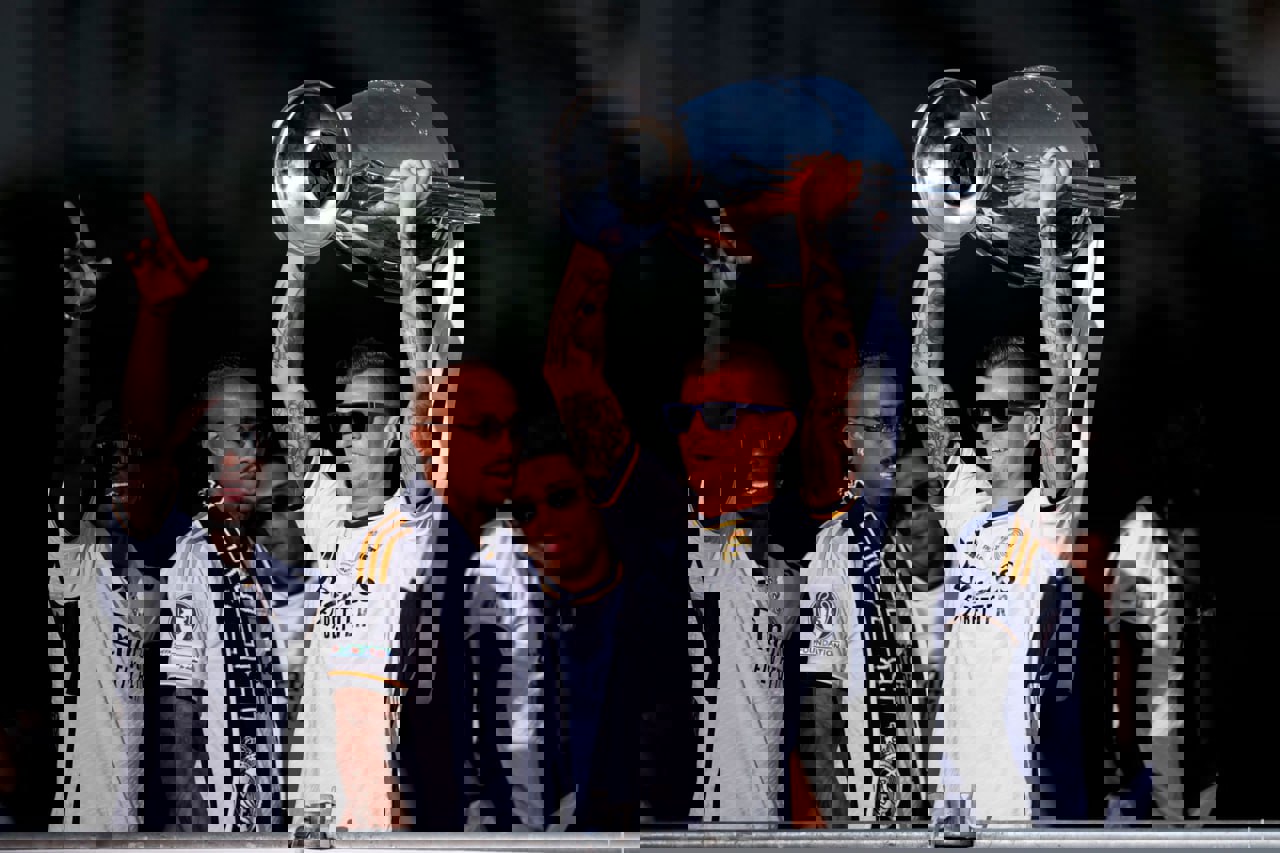 2101775