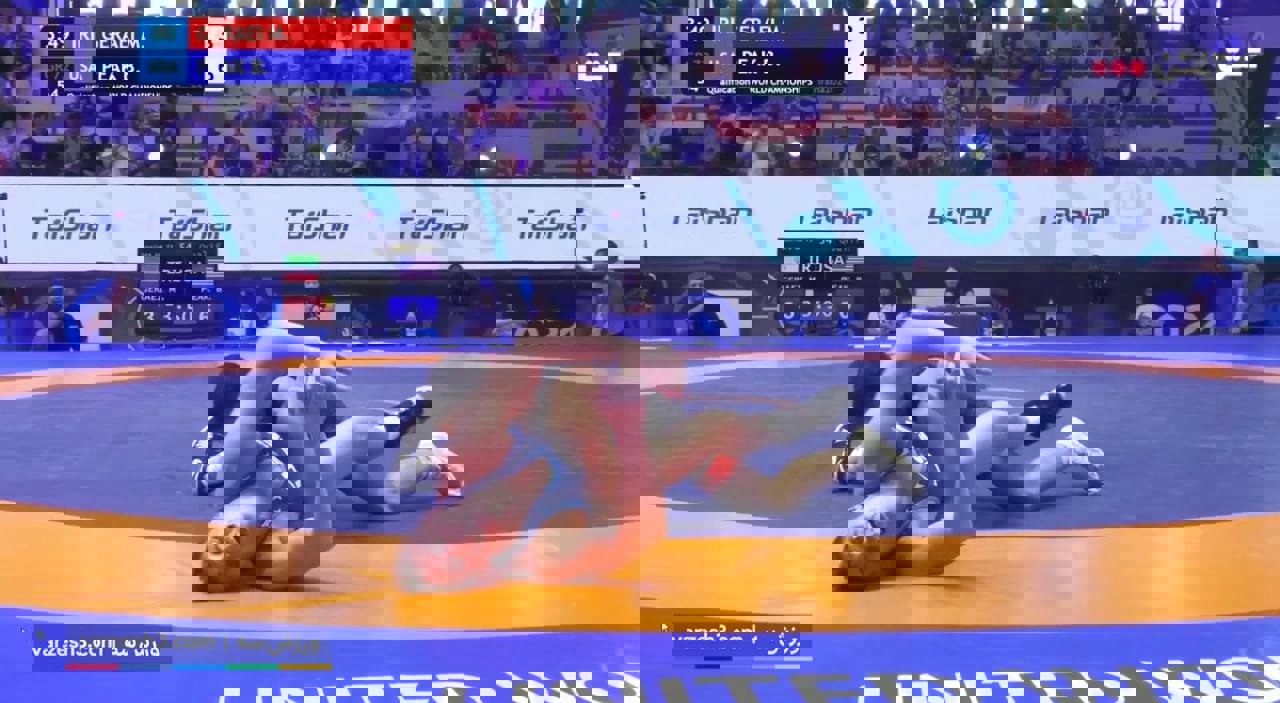 2101808