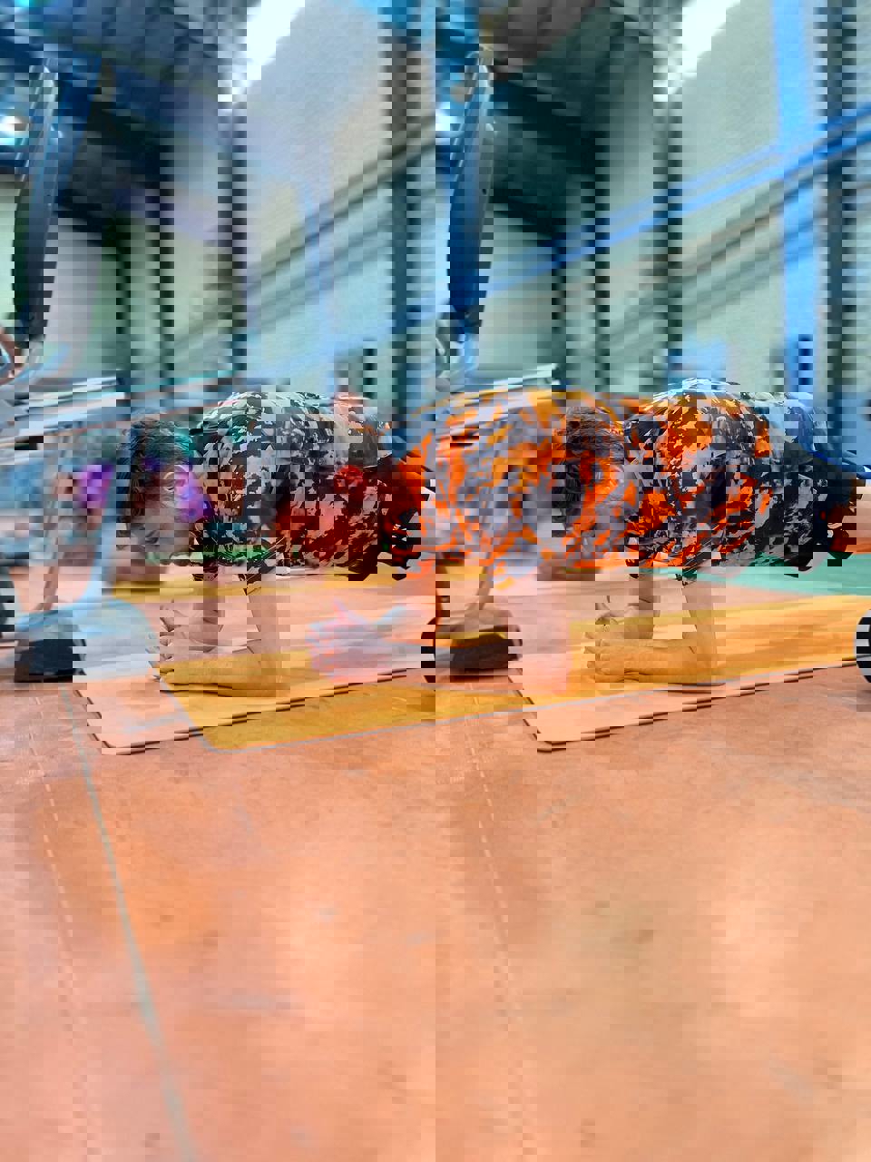 2101838