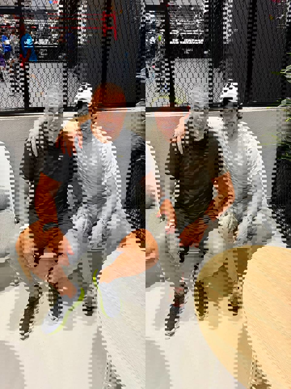 2101880
