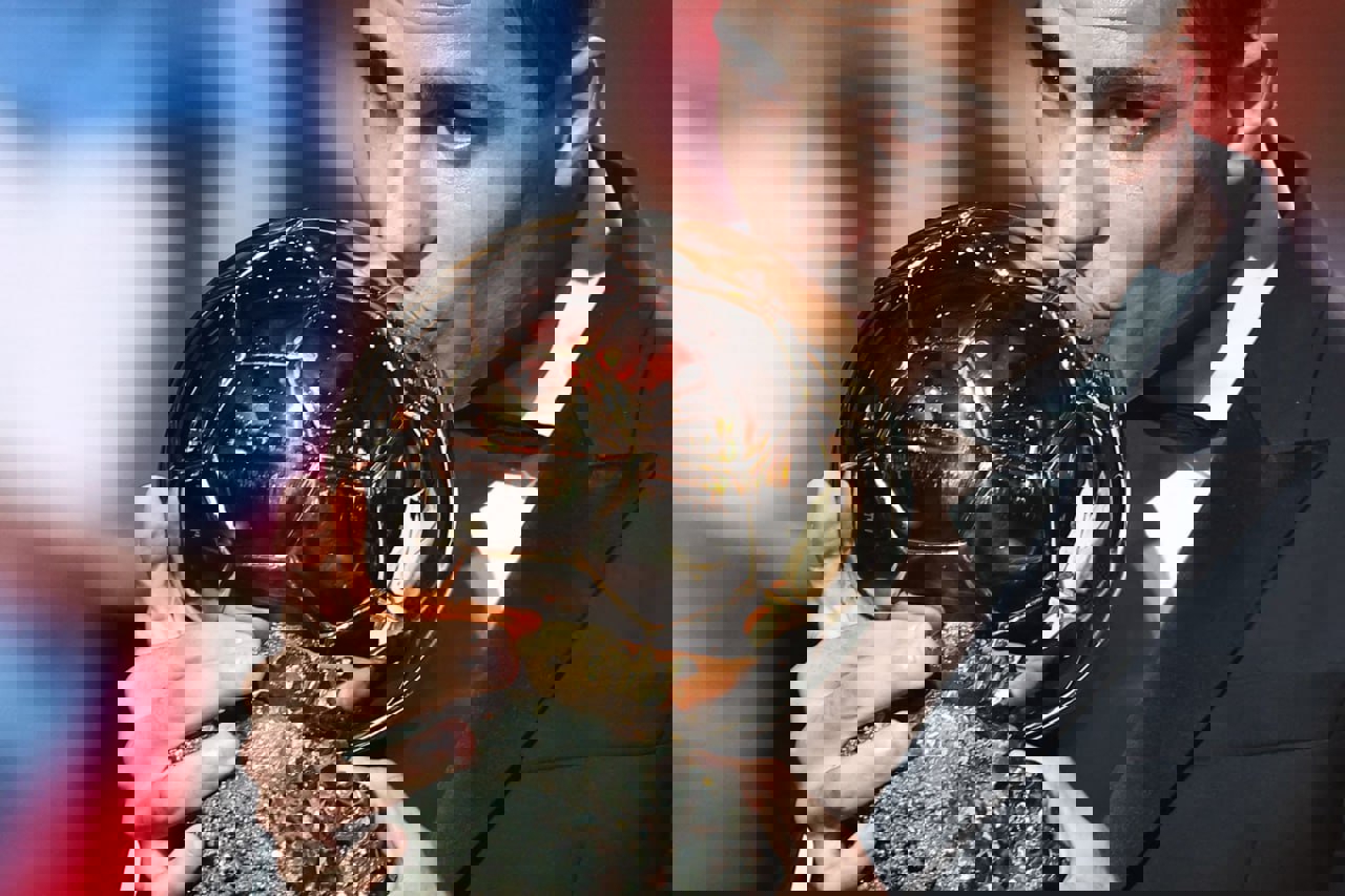 2102116