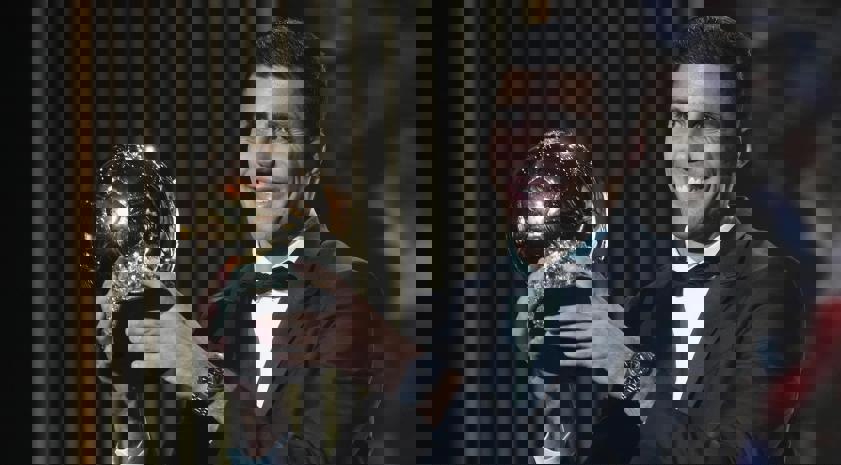 2102194