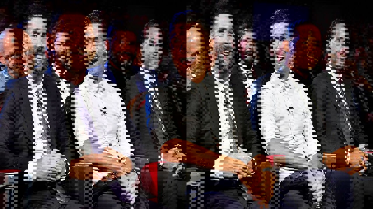 2102163