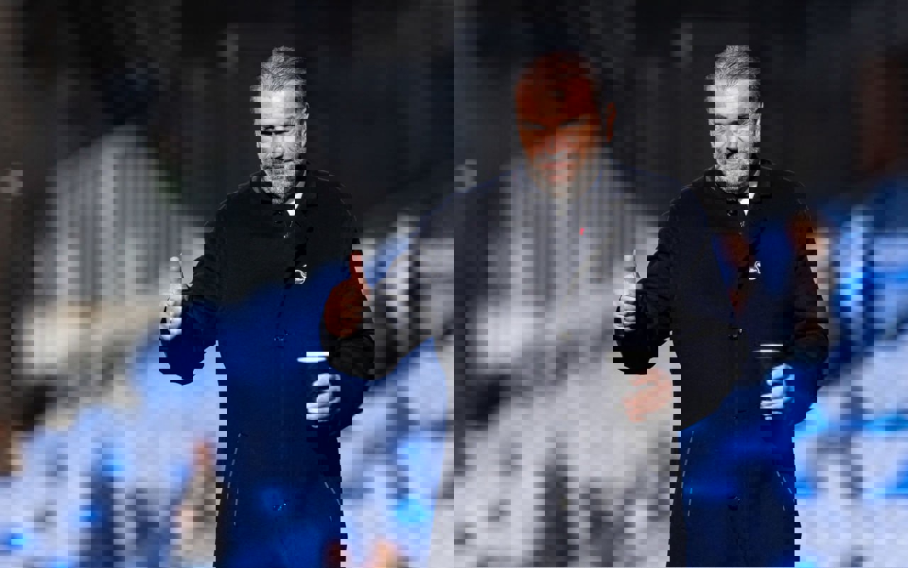 2102343