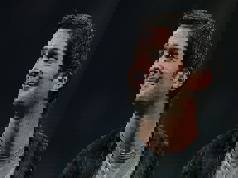 2102449