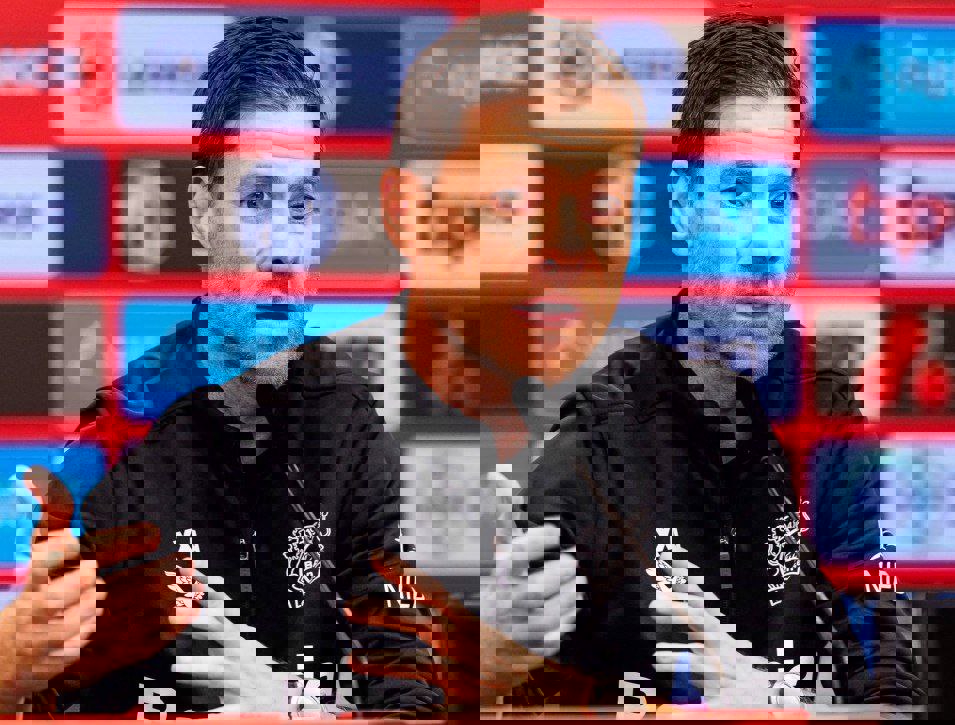 2102319
