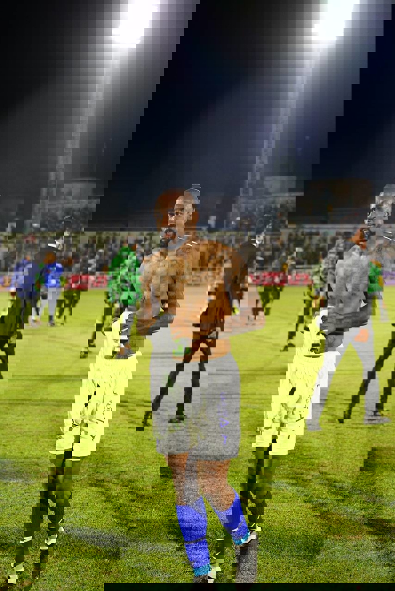 2102344