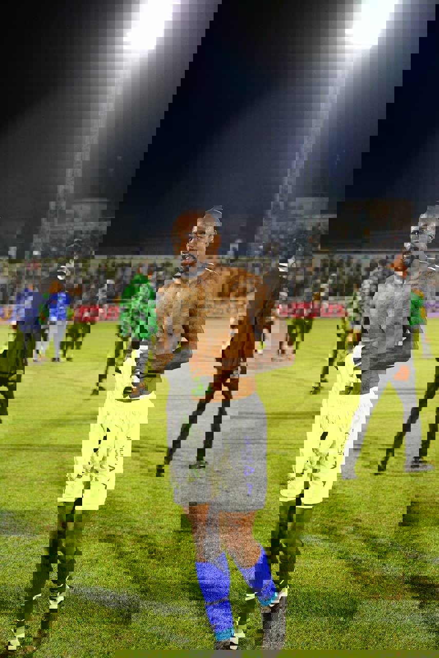 2102344