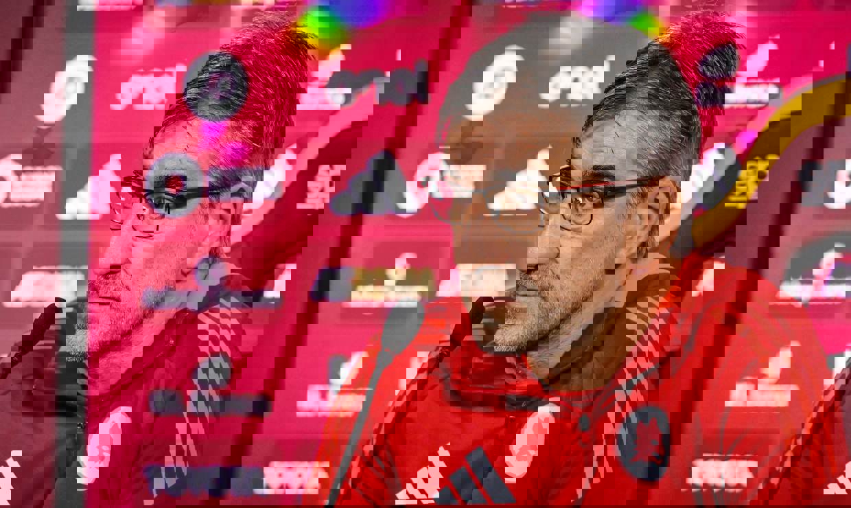 2102429