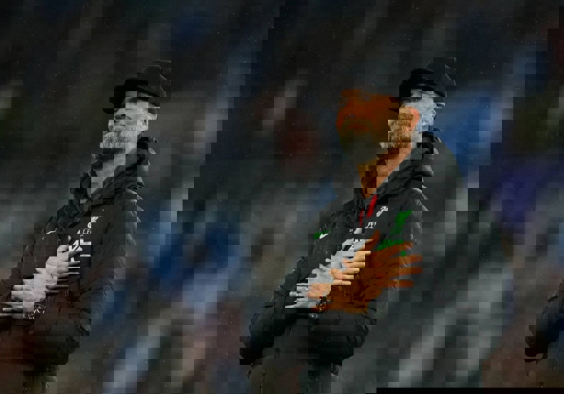 2102998