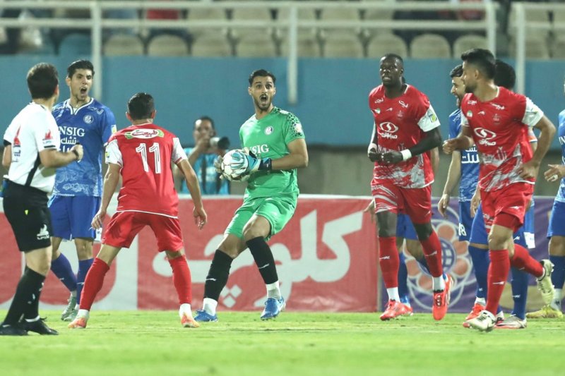 گوهری علیه پرسپولیس ستاره میشود!