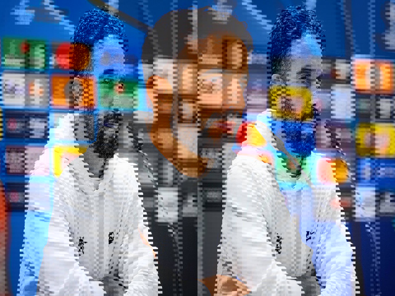 2102646