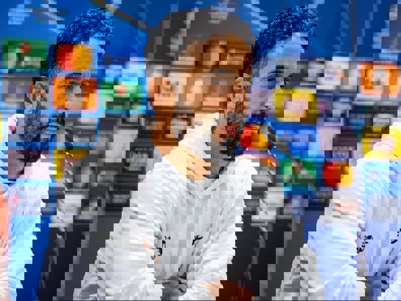 2102646