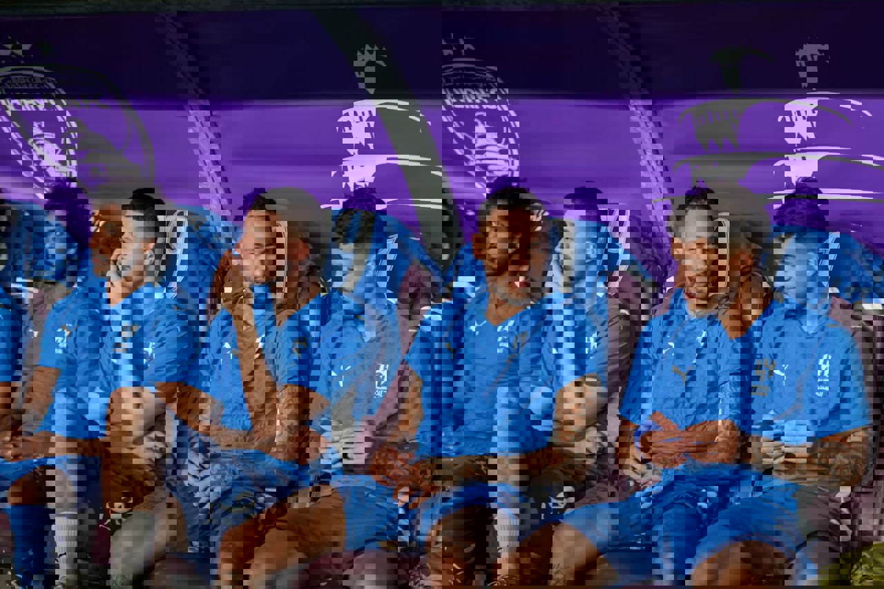 2102768