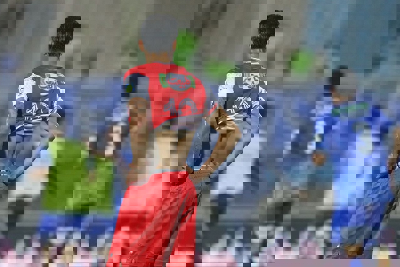 2102876