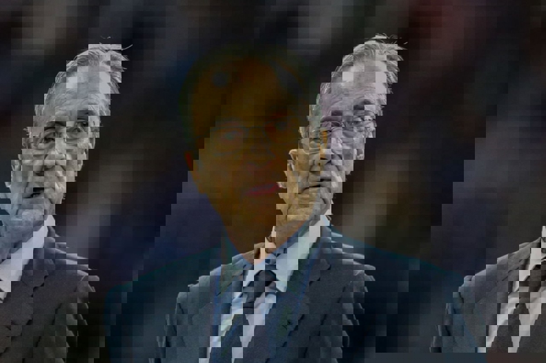 2102901