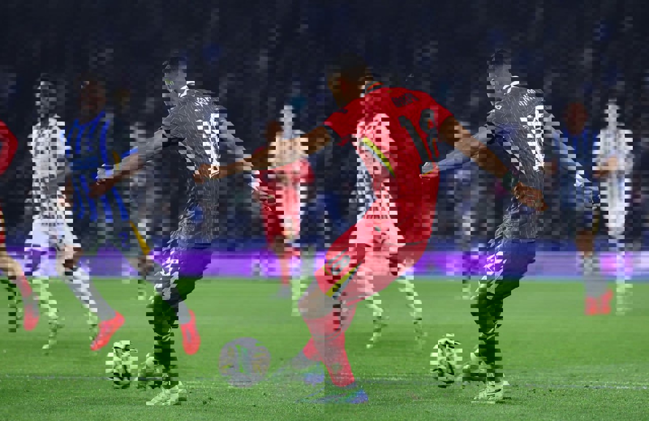 2103069