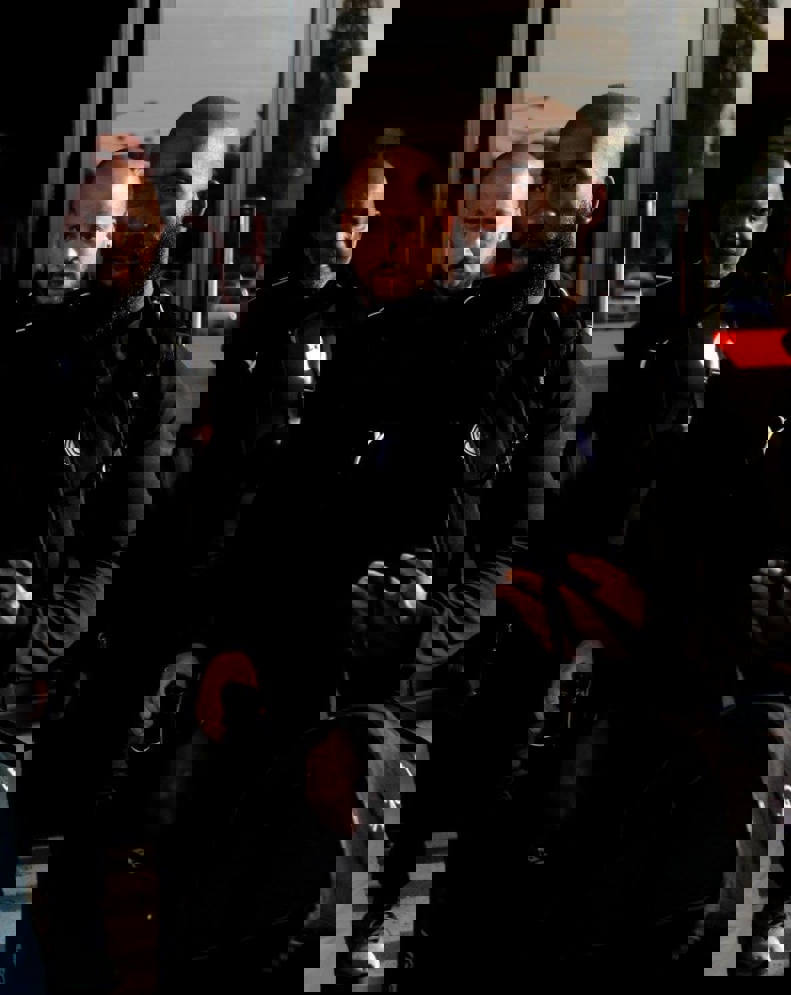 2103352
