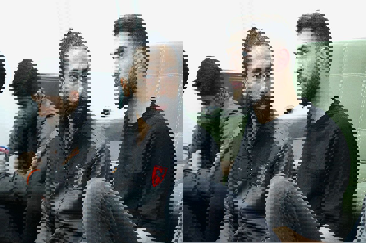 2103592