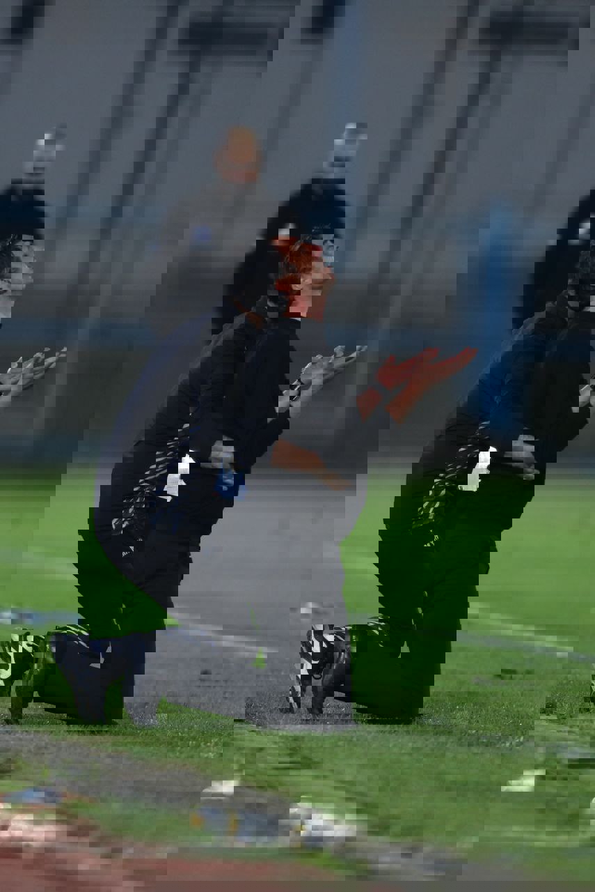 2104019
