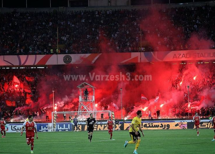 سپاهان- پرسپولیس در نقش جهان