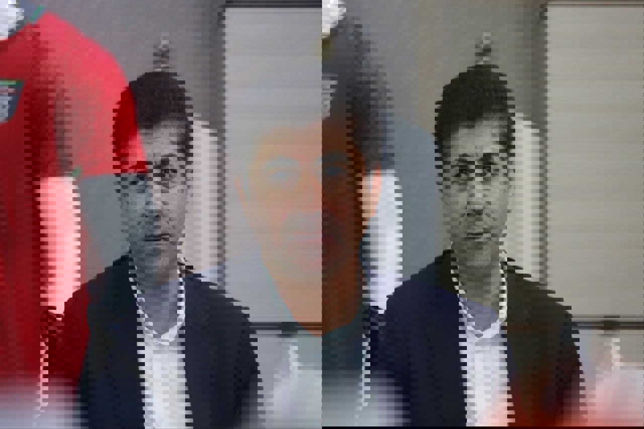 2103772