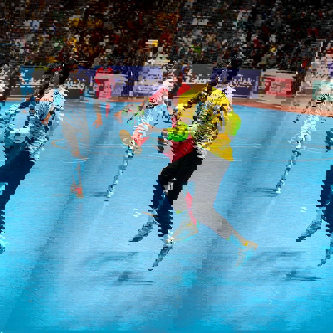 2104519