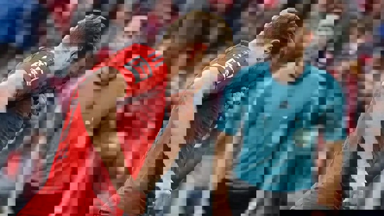 2104505