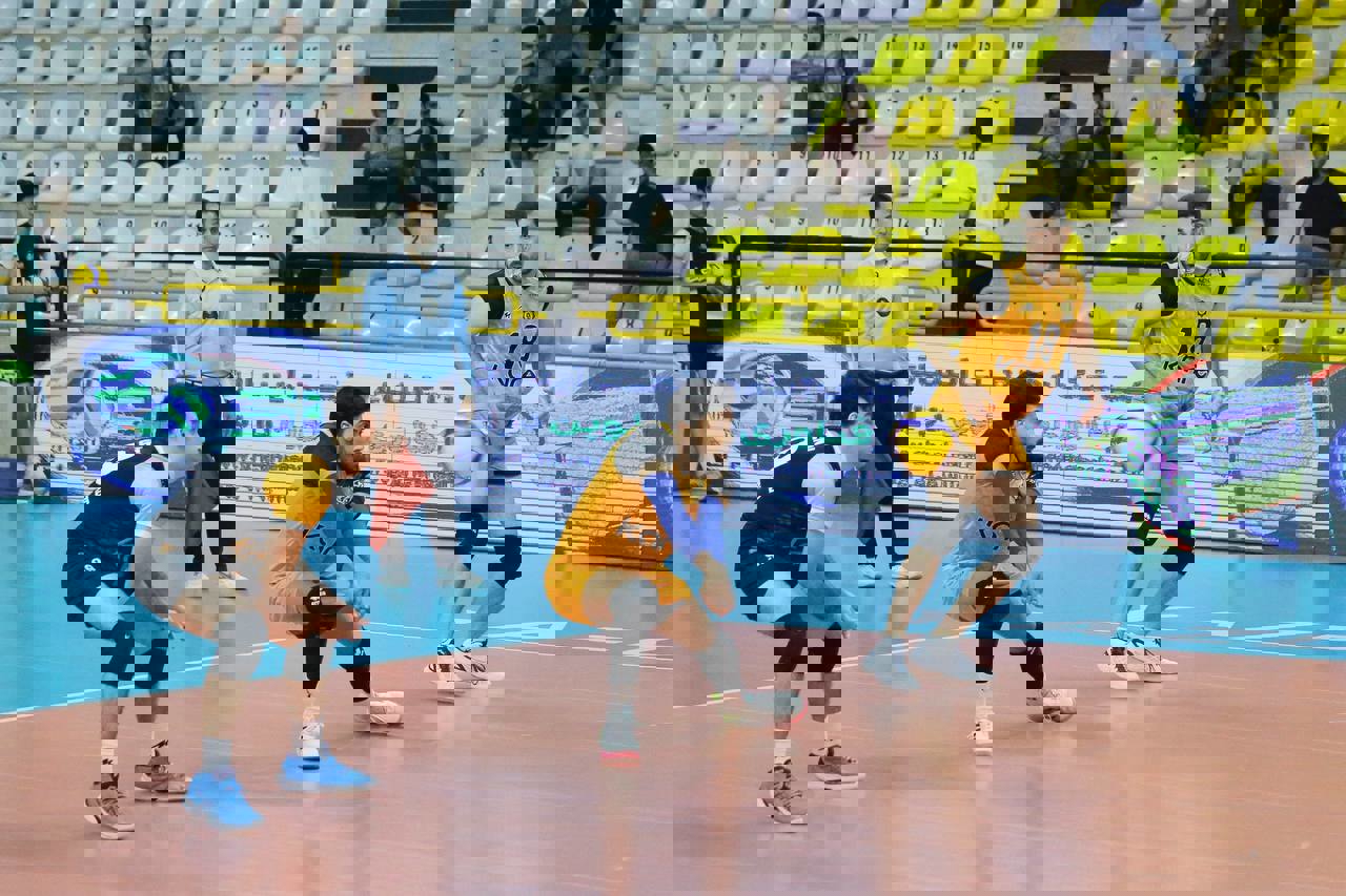 2104085