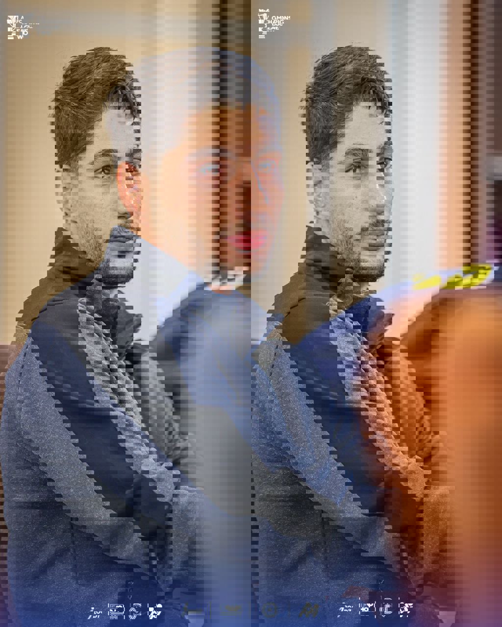 2104160