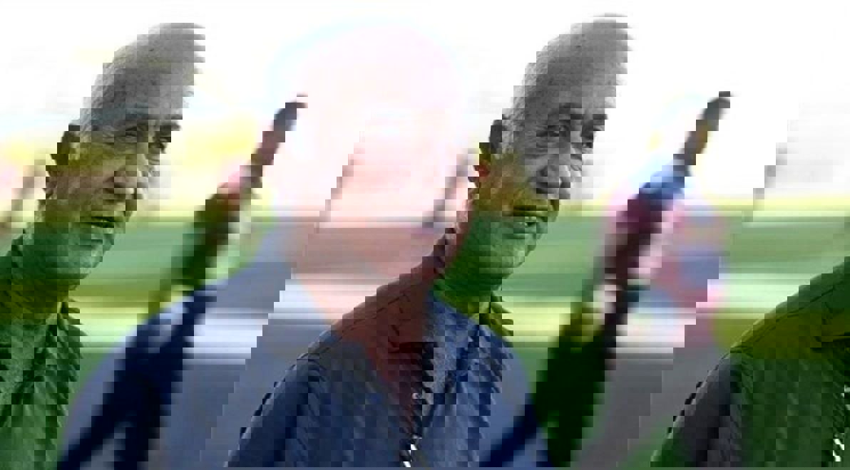 2104125