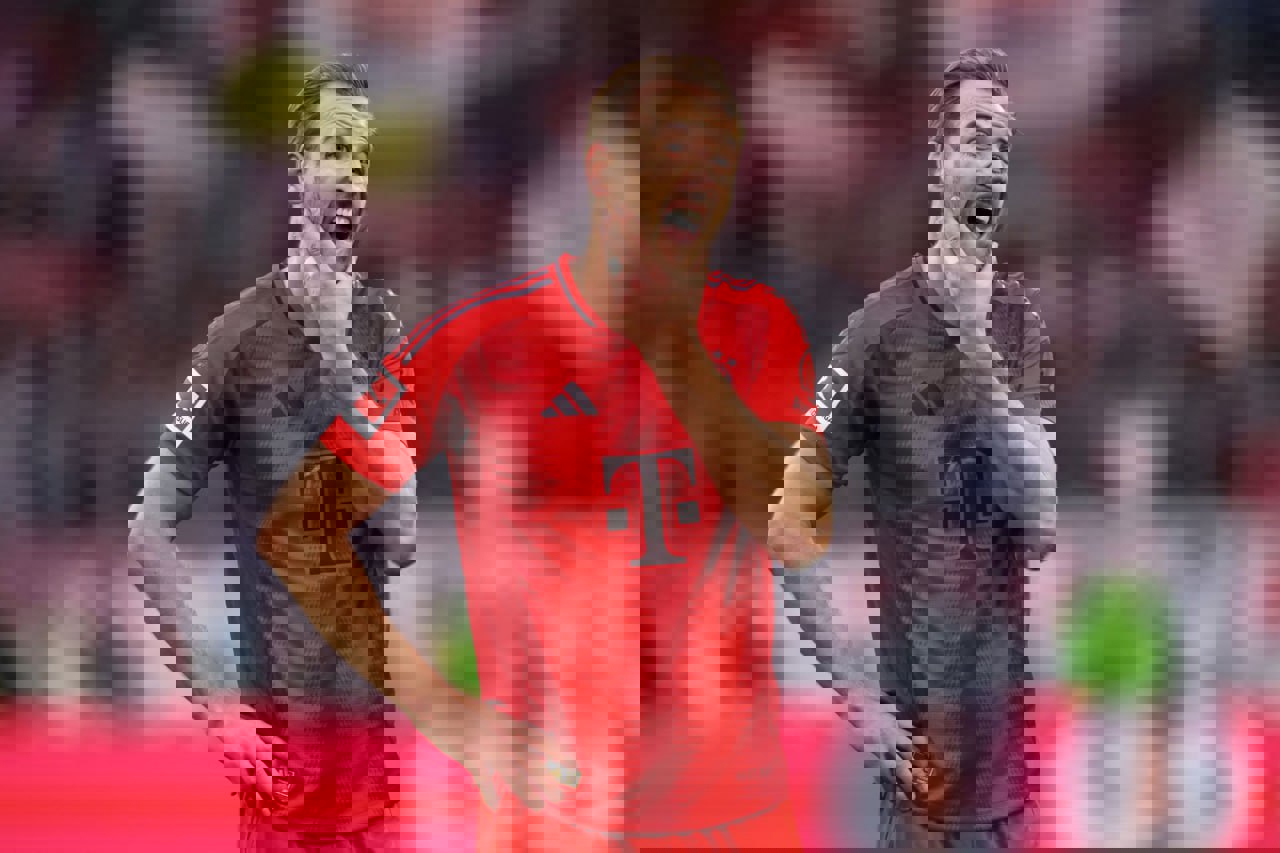 2104333