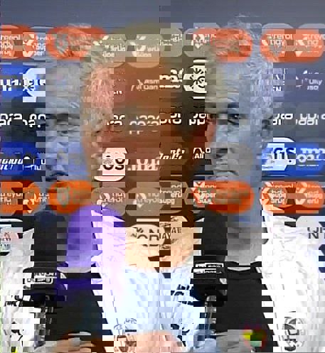 2104947