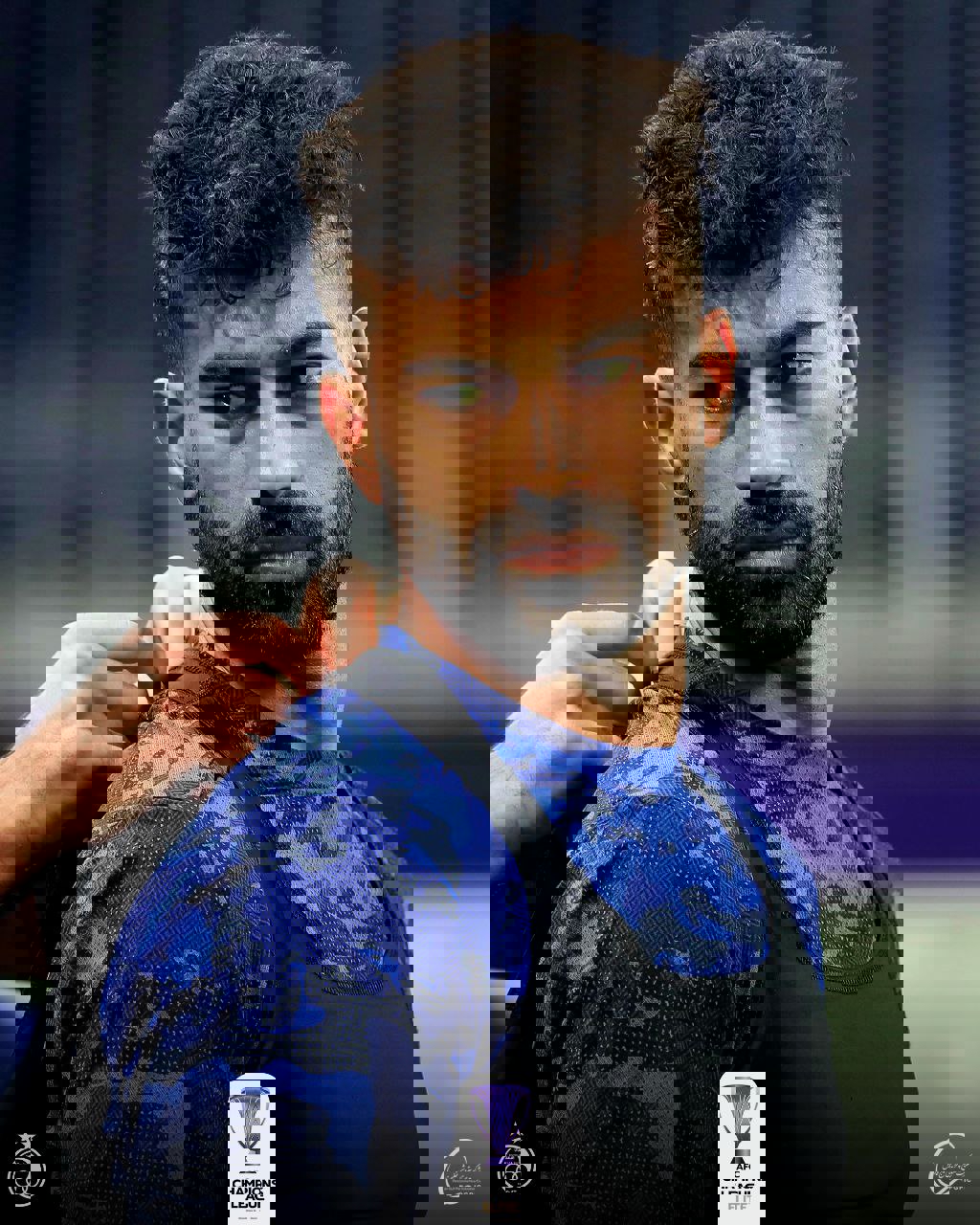 2104953