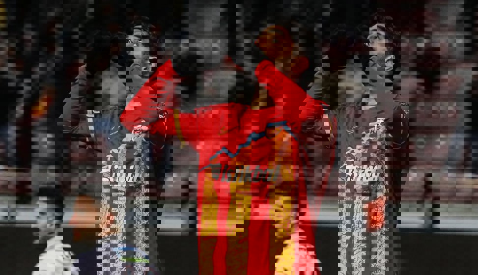 2104652