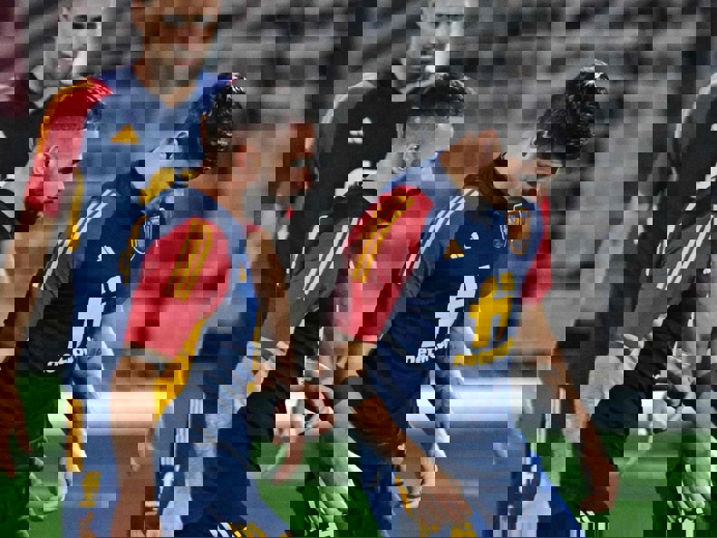 2105158
