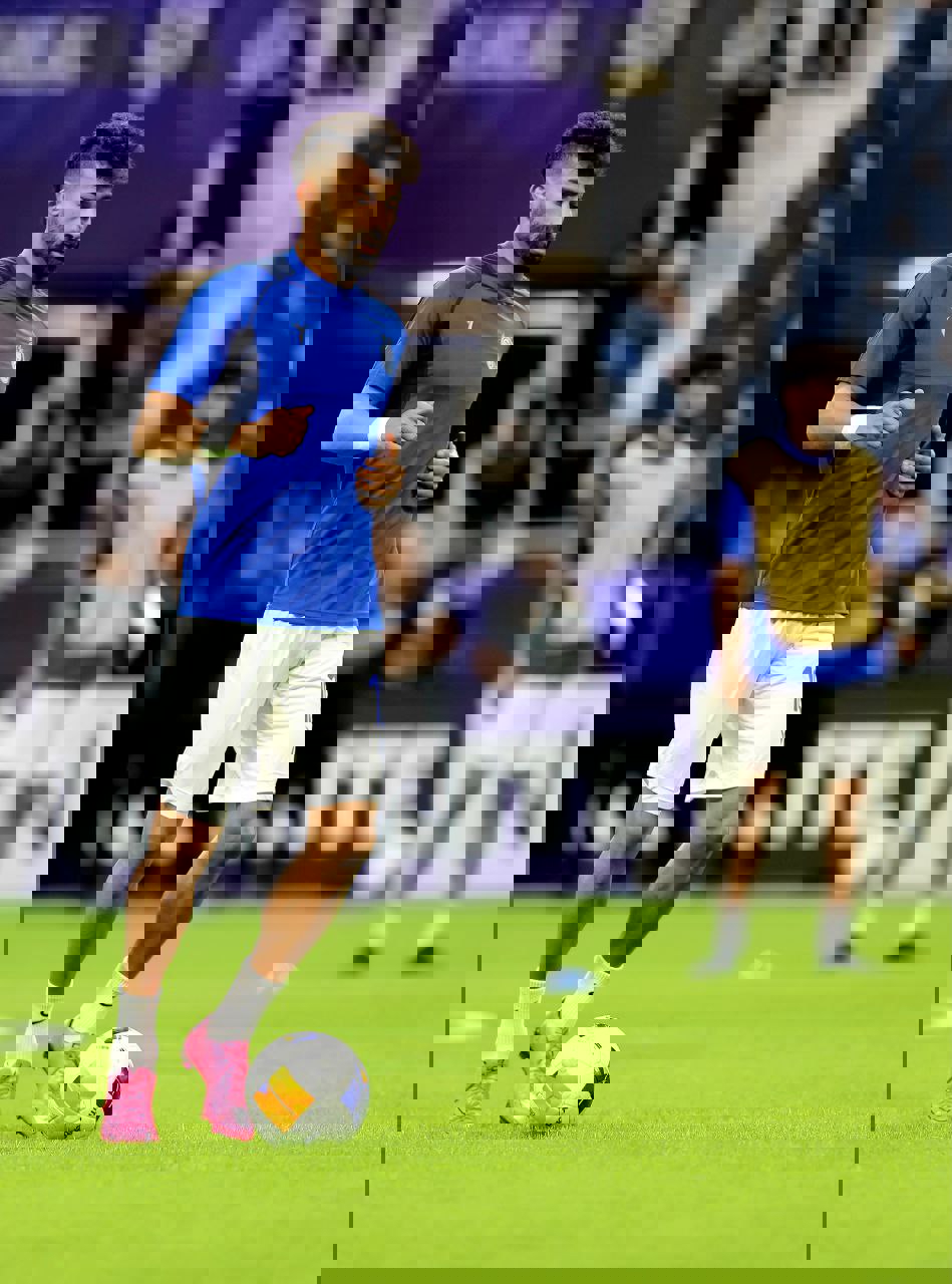 2105553