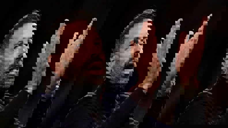 2105594