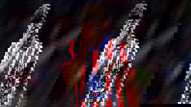 2105566
