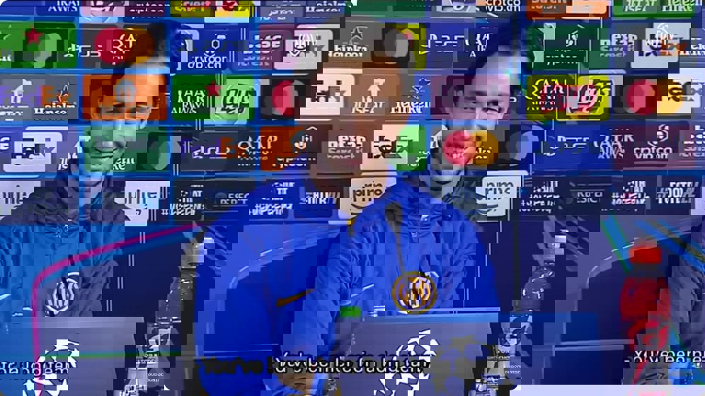 2105686