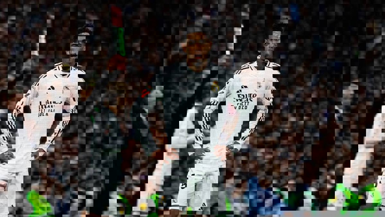 2105960