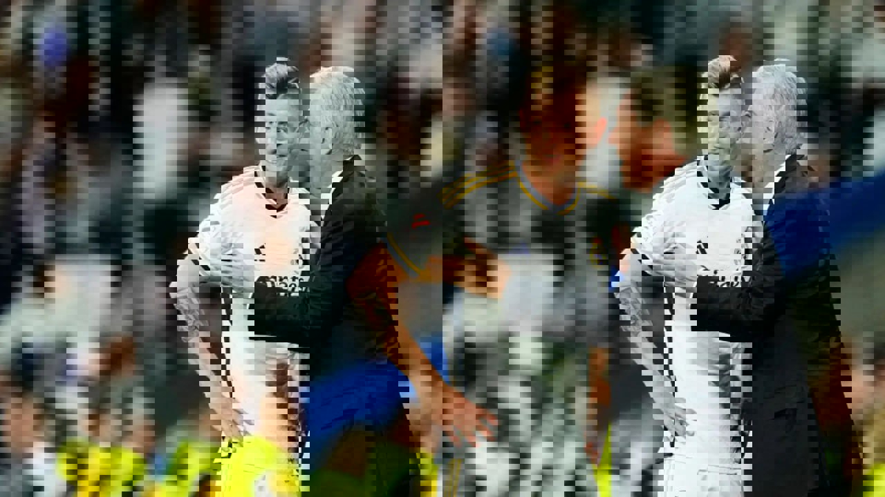 2106076
